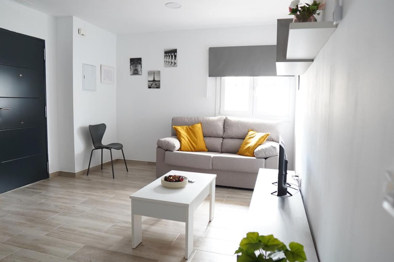 Apartamentos Turisticos San Miguel Arcangel, S.L. San Roque  Exteriör bild